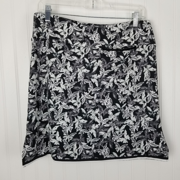 Golftini Women Fearless Skort Size Large Black Silver Print Butterfly Pickleball - Picture 9 of 11